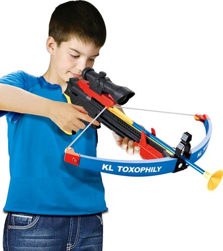 Giddyup! Buck's Archery Crossbow And Arrow Toy Set with Target