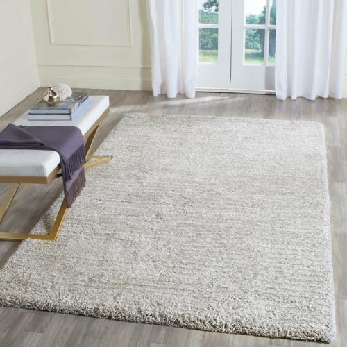SAFAVIEH Ultimate Atanas Solid Plush Polyester Shag Area Rug, Silver, 4'*6'