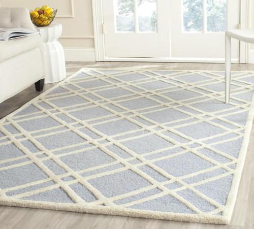 SAFAVIEH Cambridge Judy Geometric Wool Area Rug, Light Blue/Ivory, 2'*3'