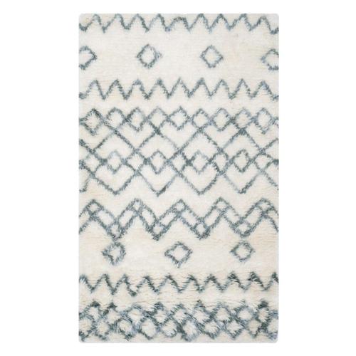 SAFAVIEH Casablanca Ognena Geometric Shag Area Rug, Ivory/Blue, 4'*6'