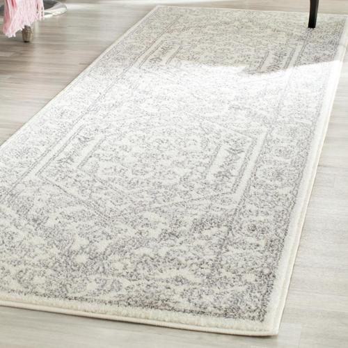 SAFAVIEH Adirondack Xavier Traditional Runner Rug, Ivory/Silver, 2'6*8'