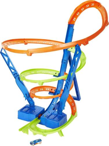 Hot Wheels Track Set and 1:64 Scale Toy Car, Spiral Race Track with Motorized Booster